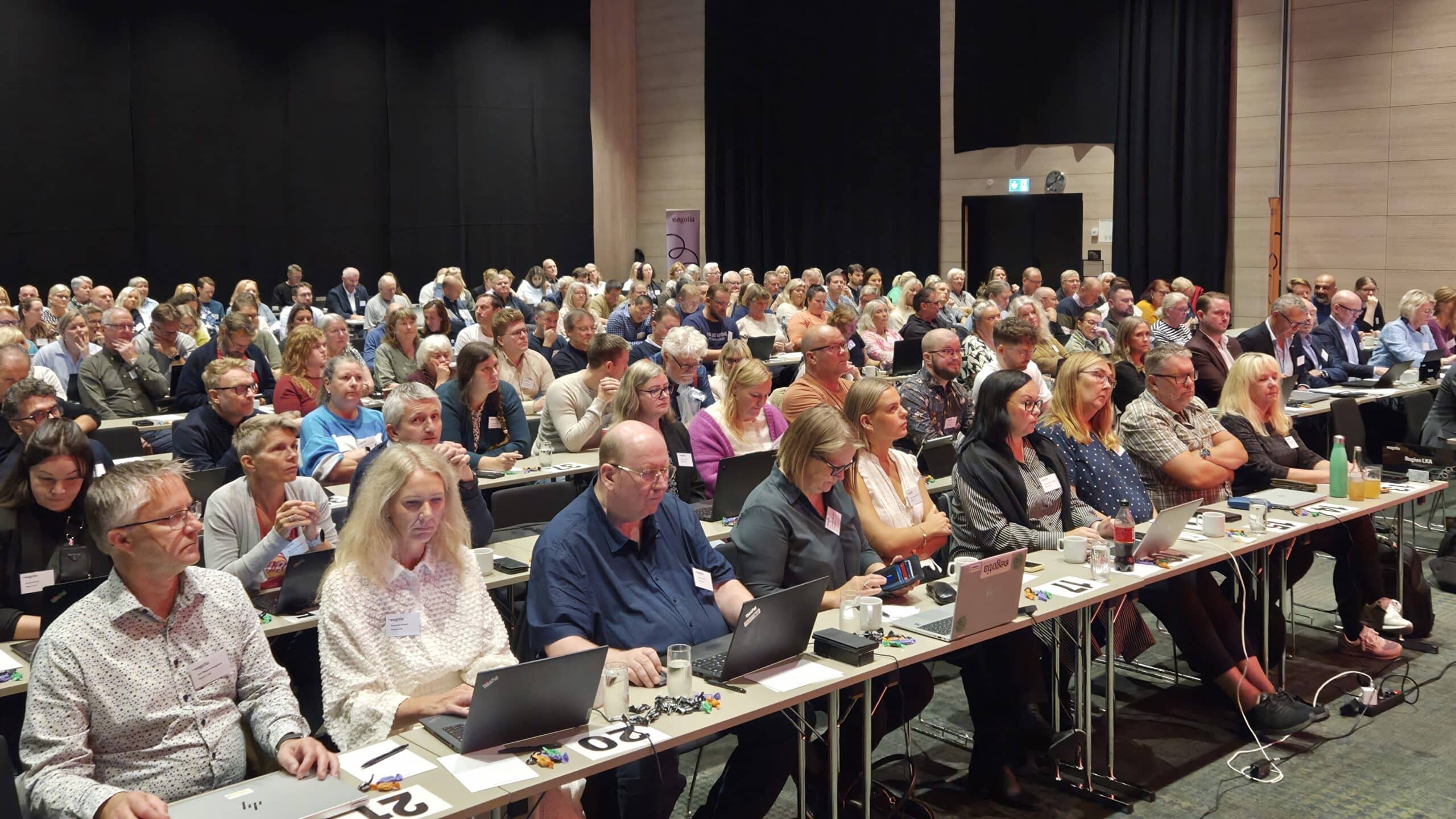 Ekstraordinært regionsmøte i Negotia 2025